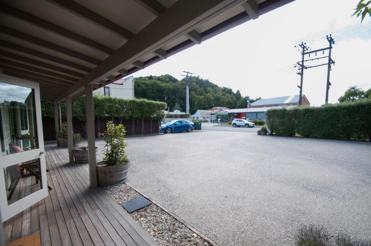 Jafa'S Motels Lawrence Eksteriør bilde